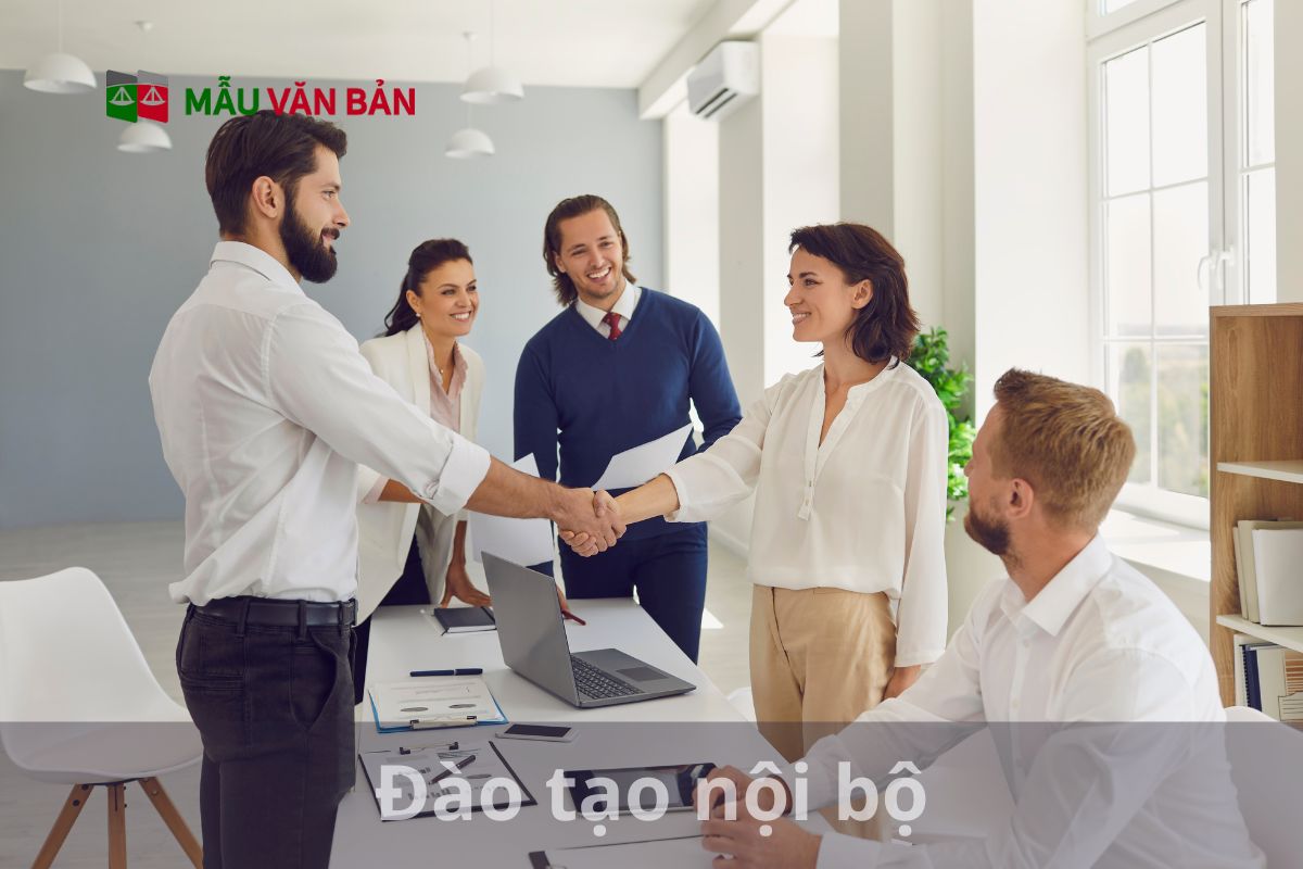 Đào tạo nội bộ (2).jpg