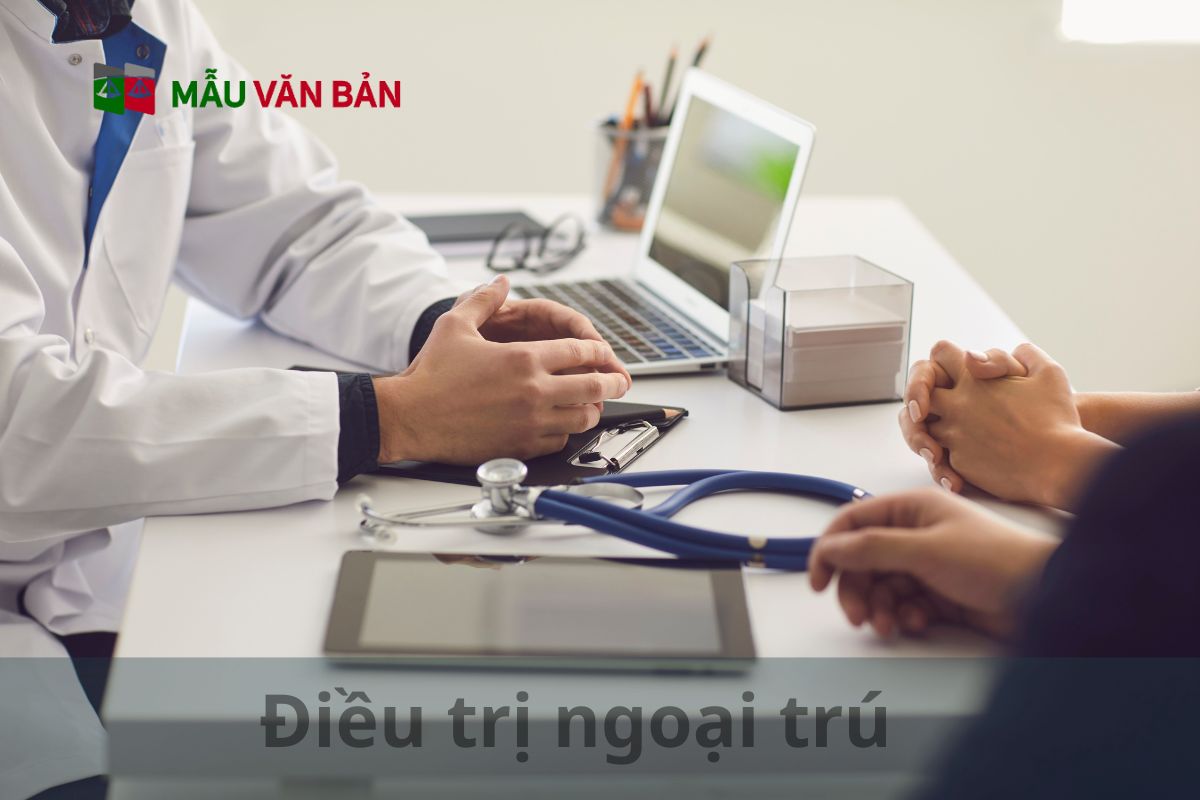 Điều trị ngoại trú.jpg