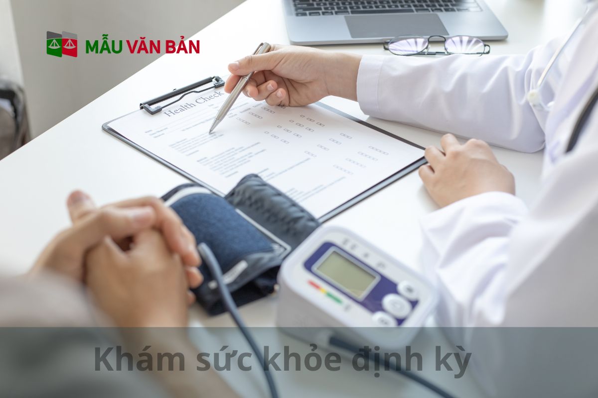 Khám sức khỏe định kỳ.jpg